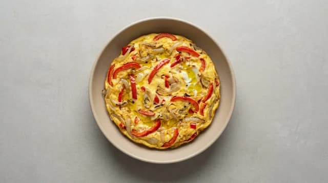 Frittata z papryką i cebulą