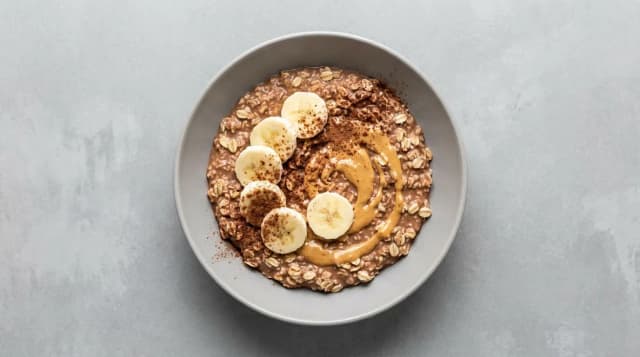 Owsianka kakaowa z bananem