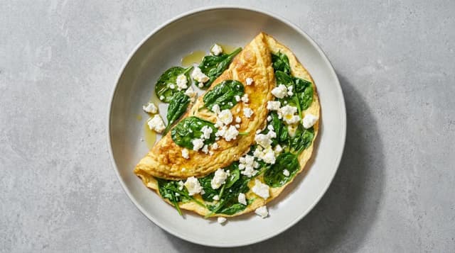 Omlet ze szpinakiem i fetą