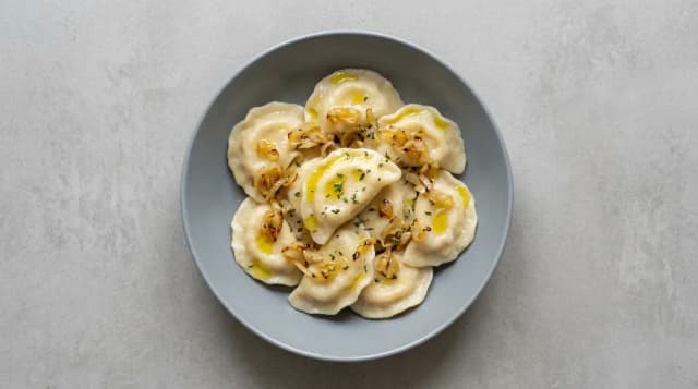 Pierogi ruskie z twarogiem i ziemniakami